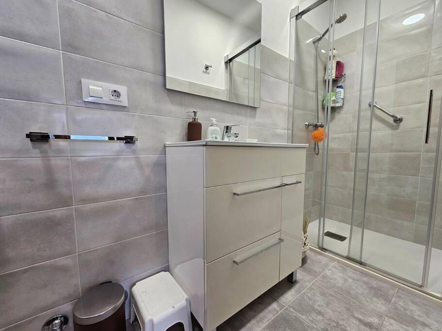 15A04 Duplex Y Garaje En Centro Daire Llanes Dış mekan fotoğraf